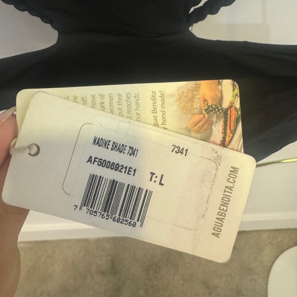 Aguabendita One Piece Swim - Picture 5 of 5